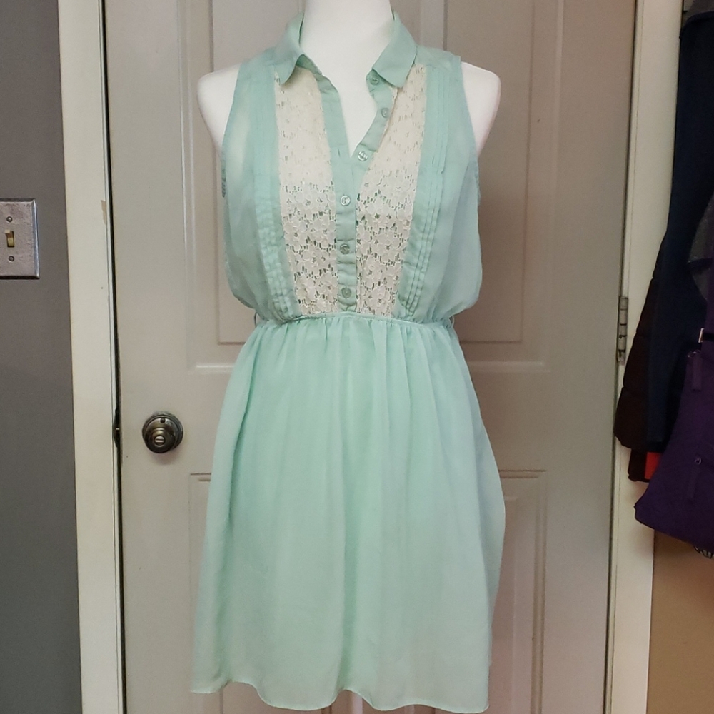 🎉HP🎉 Rue21 dress, size m